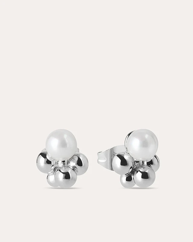 Silverörhängen Bubbles Pearl Mini By Sofia Wistam M068186-S, handla denna klocka online eller i butik hos klockmaster