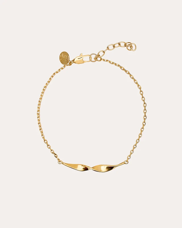 Guldarmband Twirl Mini By Sofia Wistam M068233-GP, handla denna klocka online eller i butik hos klockmaster