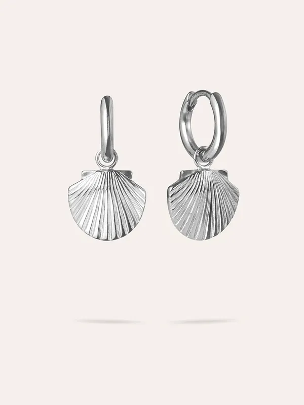 By Sofia Wistam Ocean Muse Shell - Silverörhängen M069516S, handla denna klocka online eller i butik hos klockmaster