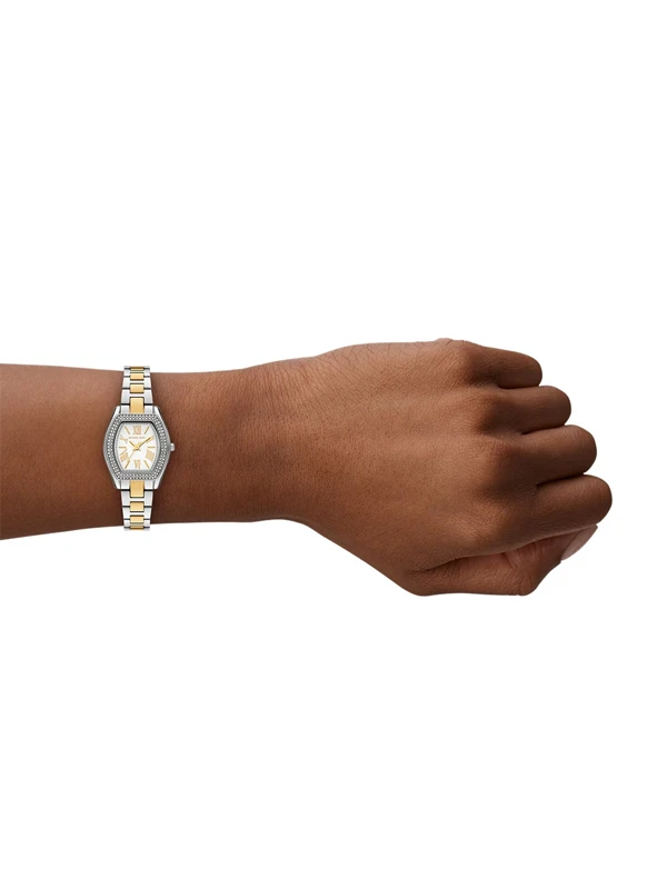 Michael Kors Chelsea 25mm MK7620, klocka som du kan handla till bra pris hos oss på Klockmaster.