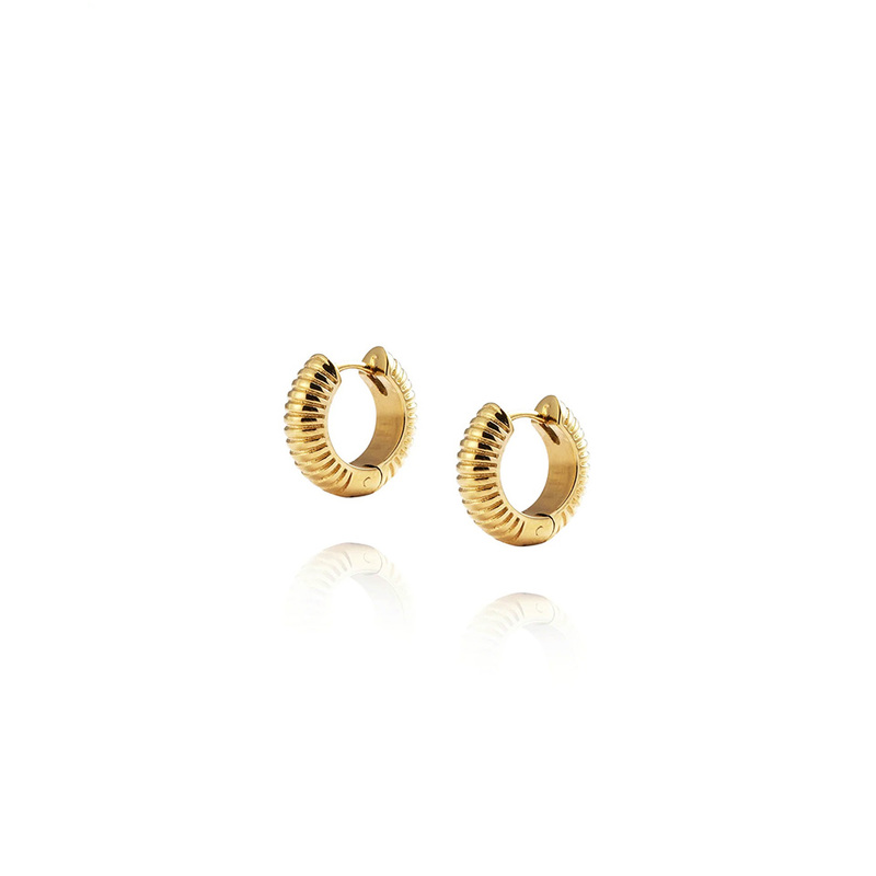 Mockberg Ribbed Hoops Gold Small MO227, handla denna klocka online eller i butik hos klockmaster