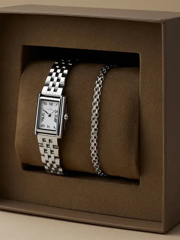 Mockberg Timeless Combo Silver 19mm MO246, handla denna klocka online eller i butik hos klockmaster