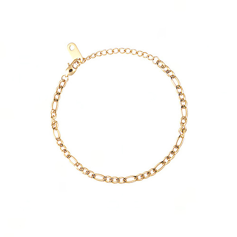 Mockberg Thin figaro Armband gold small MO573, handla denna klocka online eller i butik hos klockmaster
