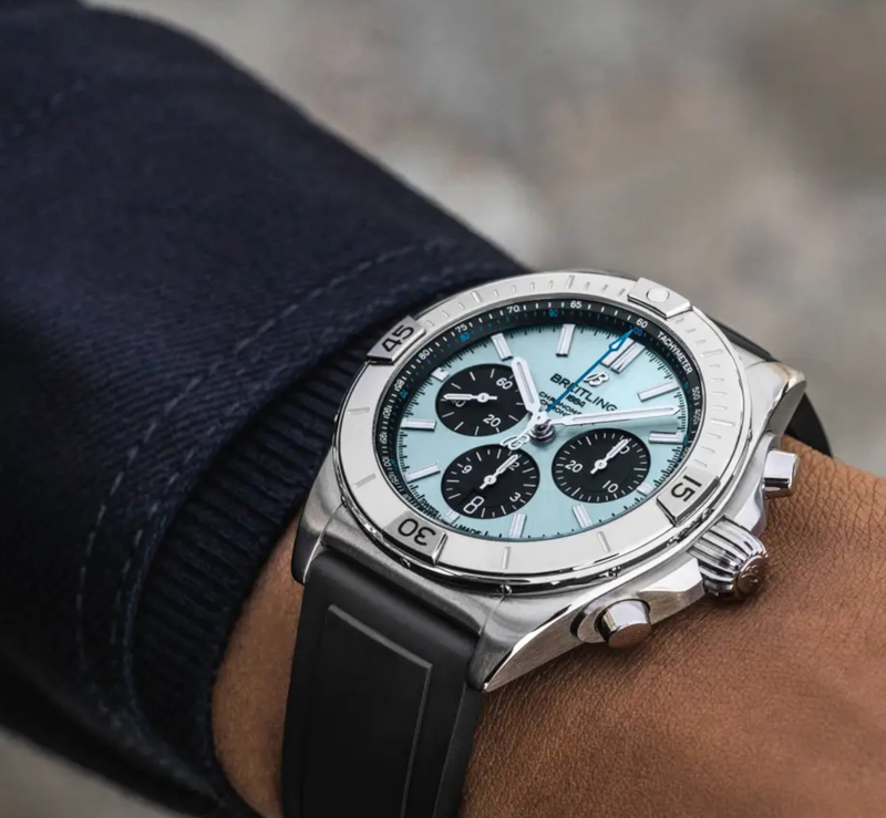 BREITLING CHRONOMAT B01, klocka som du kan handla till bra pris hos oss på Klockmaster.