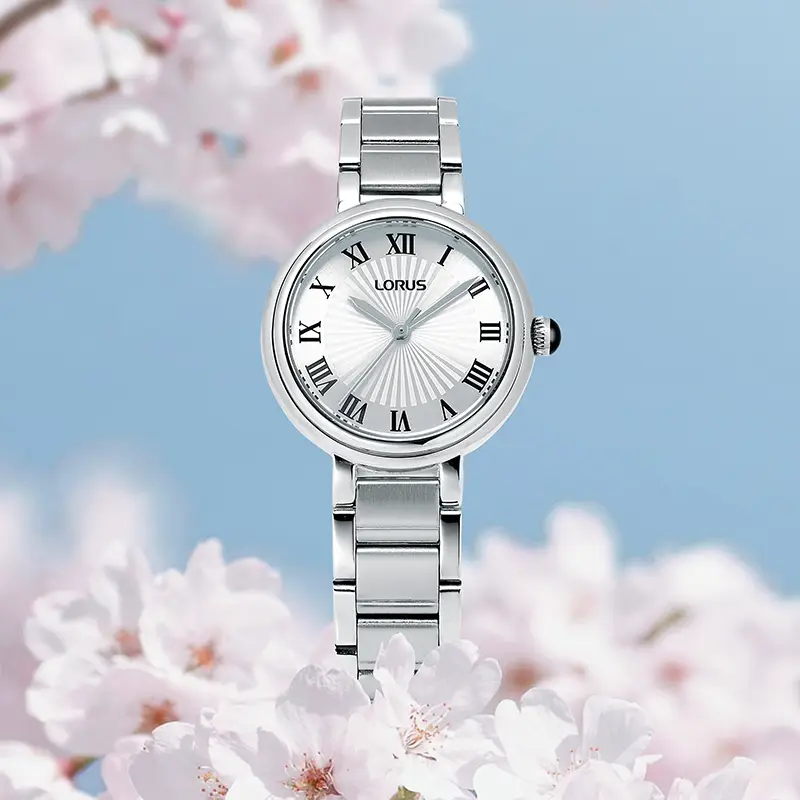 LORUS Ladies 30mm RG207YX9, klocka som du kan handla till bra pris hos oss på Klockmaster.