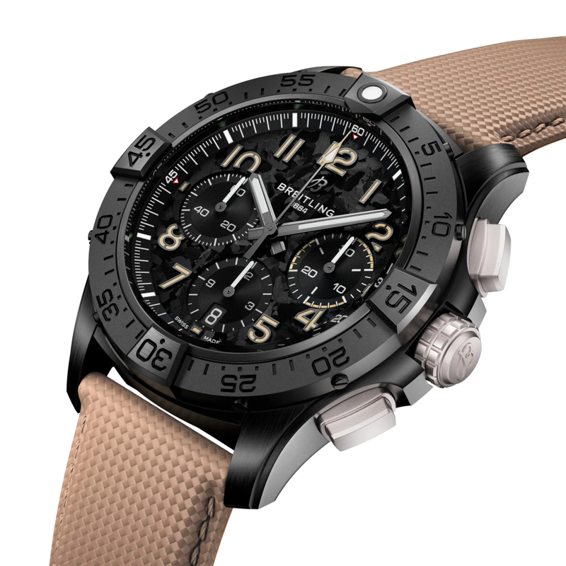 BREITLING AVENGER 42, klocka som du kan handla till bra pris hos oss på Klockmaster.