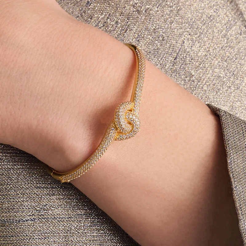 Armband Imperia Guld - Sif Jakobs SJ-BG10752-CZ-YG, klocka som du kan handla till bra pris hos oss på Klockmaster.