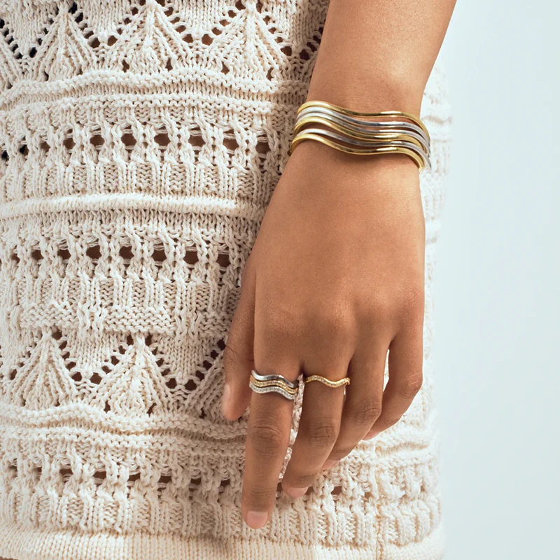 Armband Ellera Waves Pianura Silver Sif Jakobs SJ-BG3879, klocka som du kan handla till bra pris hos oss på Klockmaster.