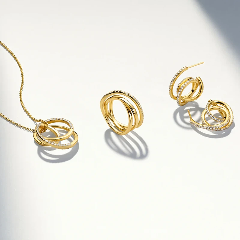 Örhängen Spirale Piccolo Guld Sif Jakobs SJ-E2590-CZ-YG, klocka som du kan handla till bra pris hos oss på Klockmaster.