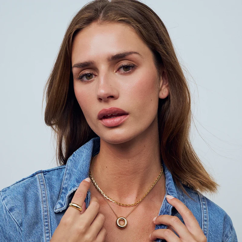 Halsband Palermo Guld - Sif Jakobs SJ-N2478-CZ-YG, klocka som du kan handla till bra pris hos oss på Klockmaster.