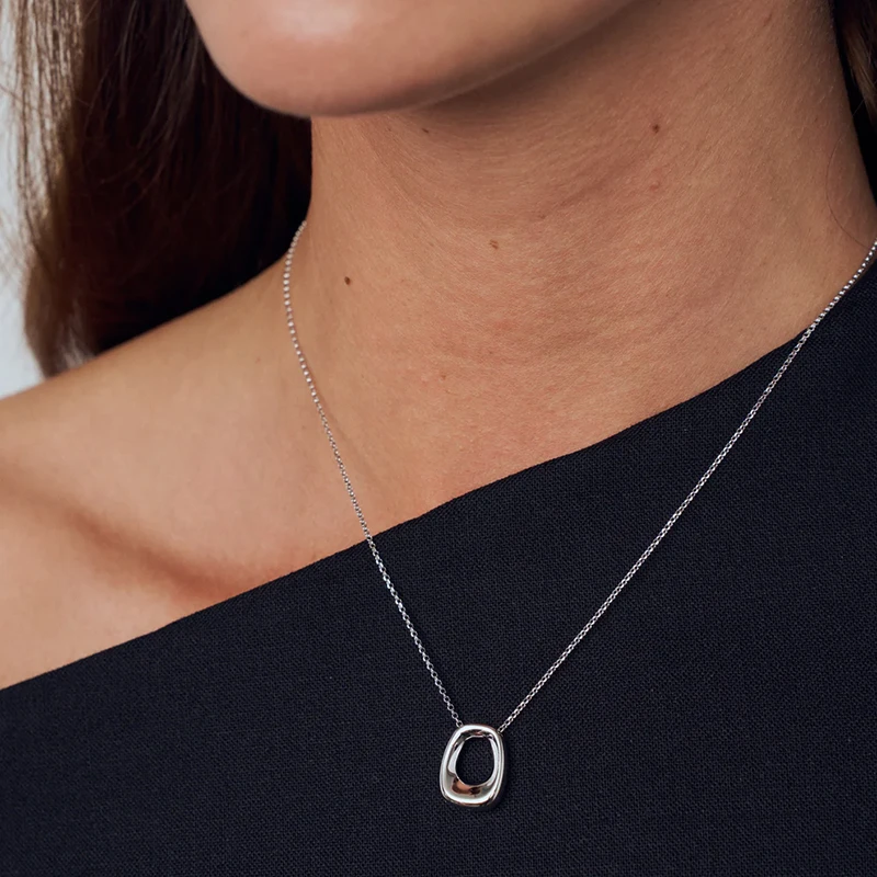 Halsband Borsa Pianura Piccolo Silver Sif Jakobs SJ-N2620, klocka som du kan handla till bra pris hos oss på Klockmaster.
