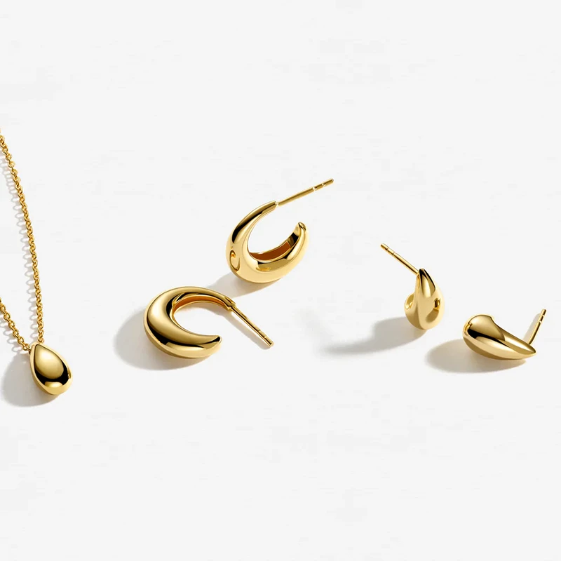 Halsband Gocciolina Piccolo Guld Sif Jakobs SJ-N2720-YG, klocka som du kan handla till bra pris hos oss på Klockmaster.