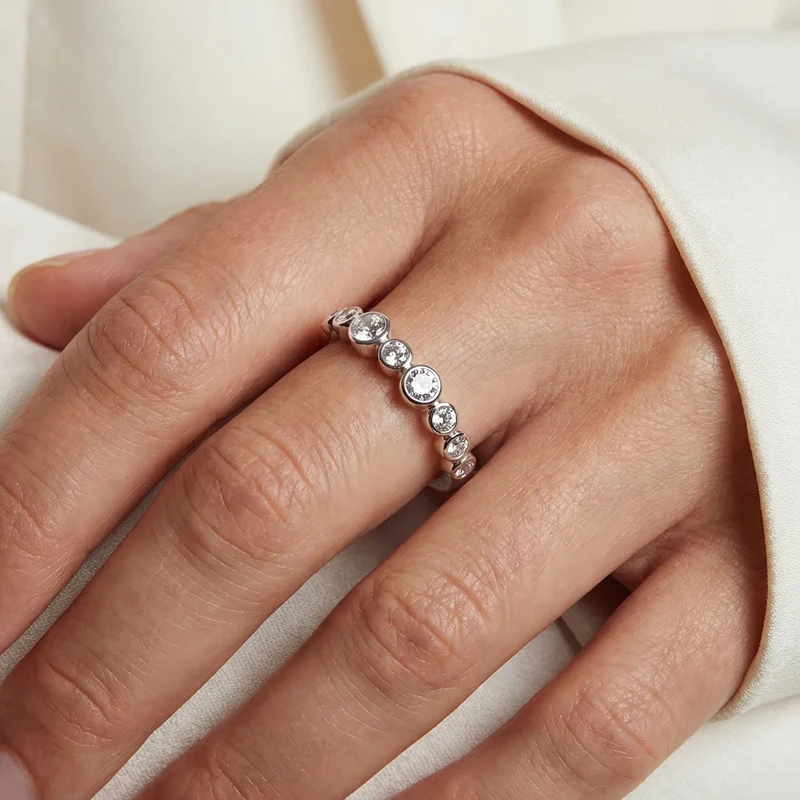 Ring Sardinien Silver 16,6mm Sif Jakobs SJ-R2770-CZ-52, klocka som du kan handla till bra pris hos oss på Klockmaster.