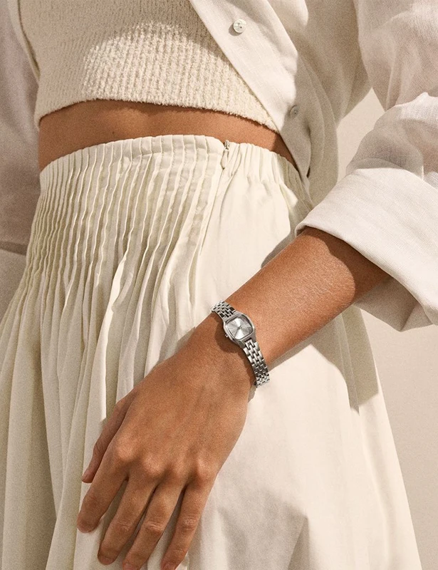 SKAGEN Mellem Micro 22mm, klocka som du kan handla till bra pris hos oss på Klockmaster.