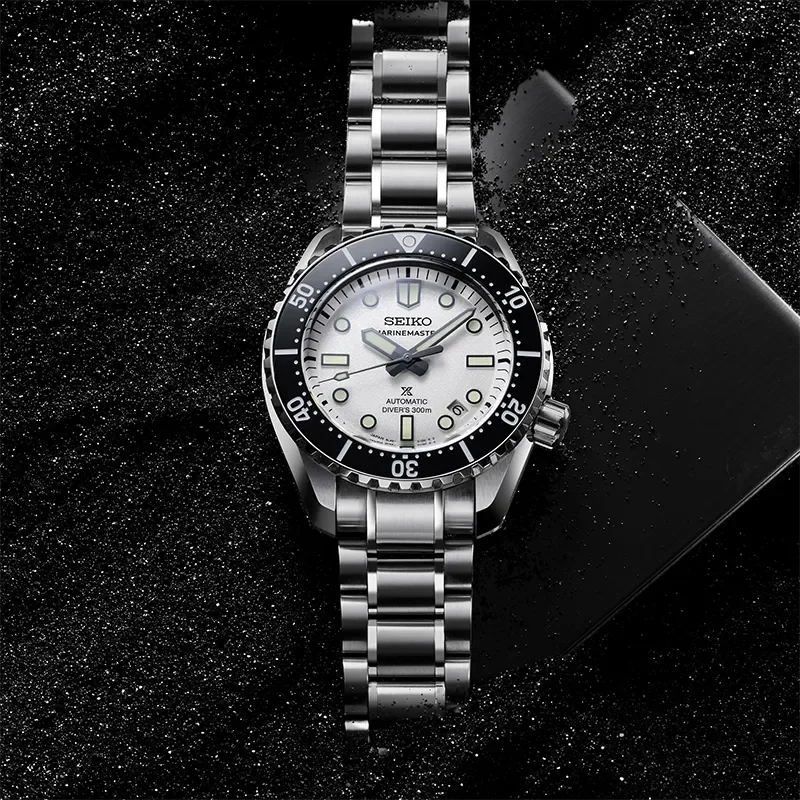 SEIKO Prospex Marinemaster 43mm, klocka som du kan handla till bra pris hos oss på Klockmaster.