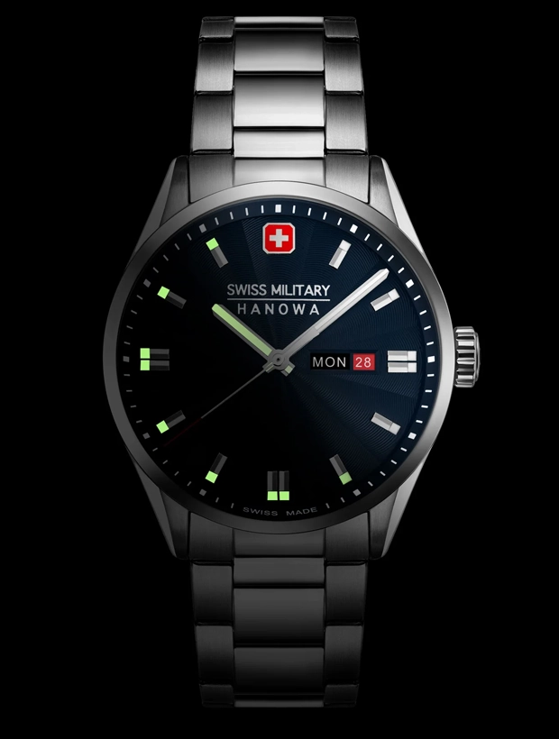 Swiss Military Hanowa Roadrunner Maxed 43mm SMWGH0001602, klocka som du kan handla till bra pris hos oss på Klockmaster.