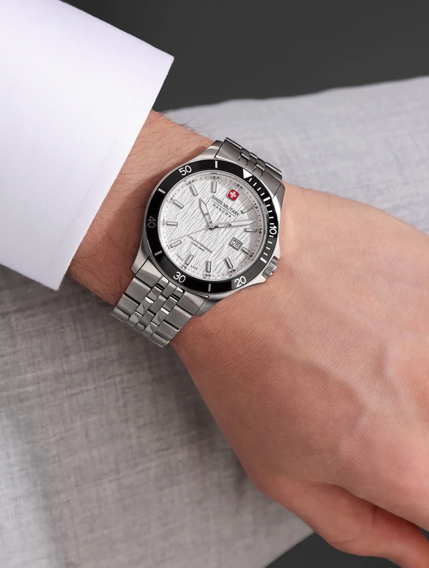 Swiss Military Hanowa Flagship Elements Air 42mm SMWGH0006702, klocka som du kan handla till bra pris hos oss på Klockmaster.