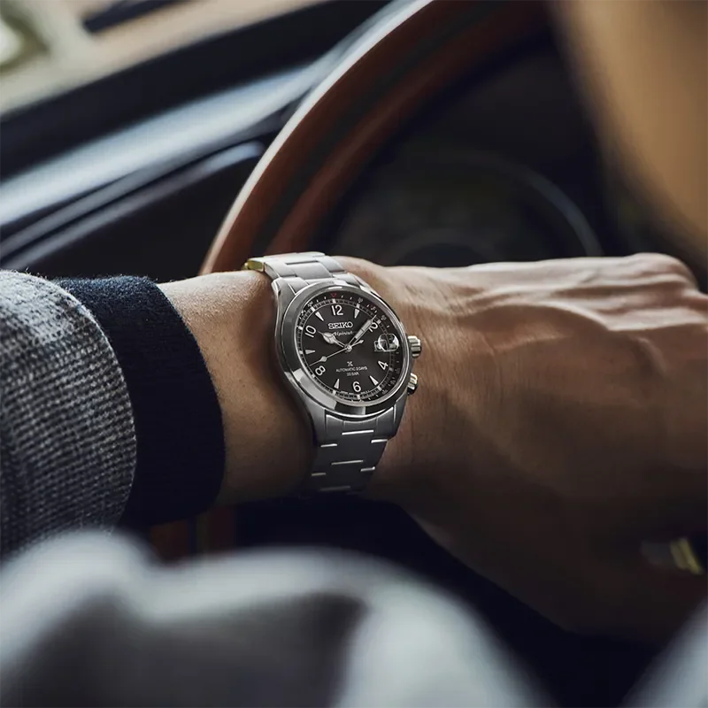 SEIKO Prospex Alpinist 40mm Summit Black, klocka som du kan handla till bra pris hos oss på Klockmaster.