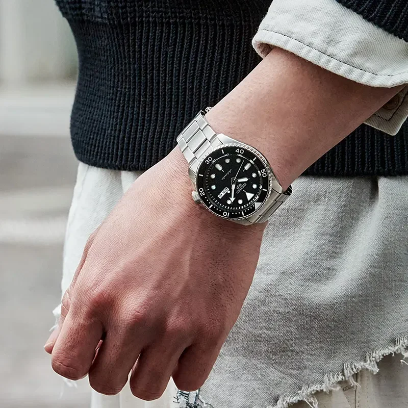 SEIKO 5 Sports Automatic 42mm, klocka som du kan handla till bra pris hos oss på Klockmaster.