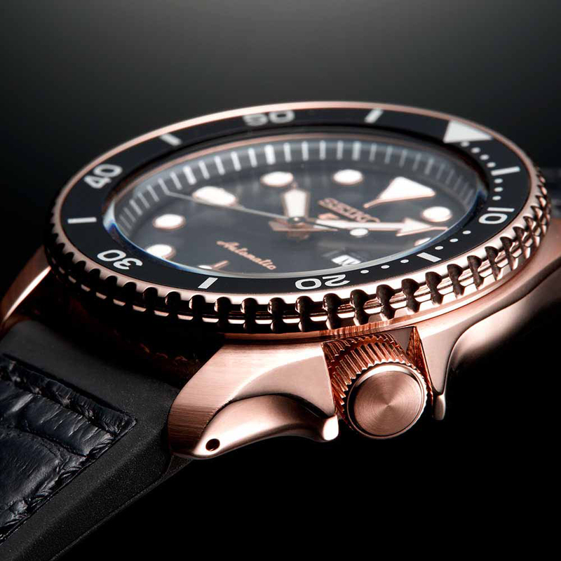 SEIKO 5 Sports Automatic 42mm, klocka som du kan handla till bra pris hos oss på Klockmaster.