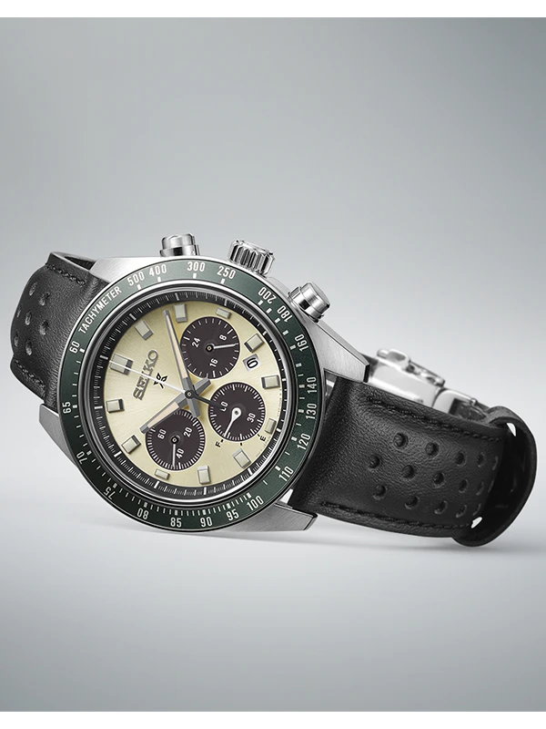 SEIKO Prospex Speedtimer Solar 41.5mm SSC943P1, klocka som du kan handla till bra pris hos oss på Klockmaster.