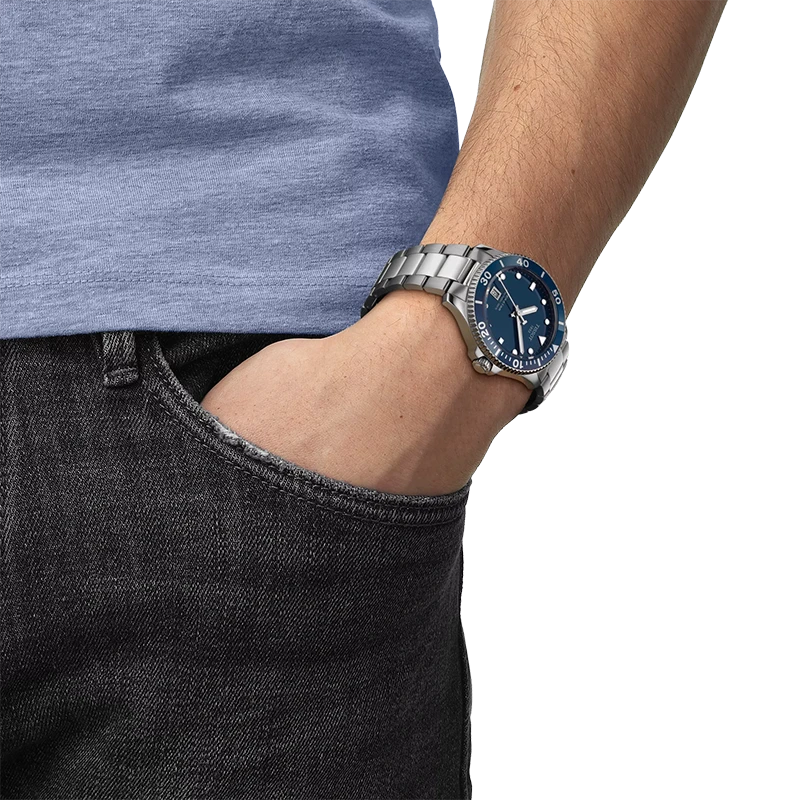 TISSOT Seastar 1000 40mm, klocka som du kan handla till bra pris hos oss på Klockmaster.