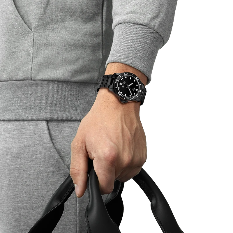 TISSOT Seastar 1000 40mm, klocka som du kan handla till bra pris hos oss på Klockmaster.