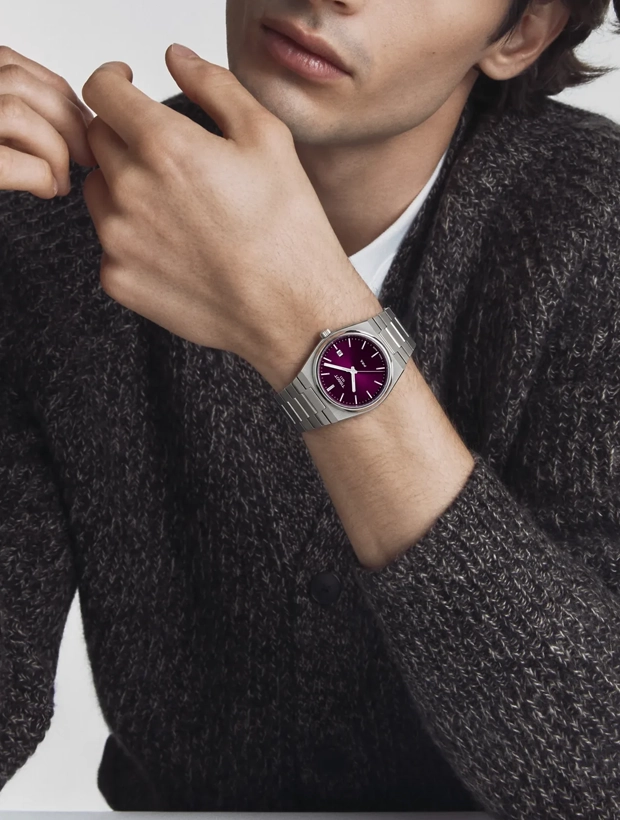 TISSOT PRX 40mm T1374101140100, klocka som du kan handla till bra pris hos oss på Klockmaster.