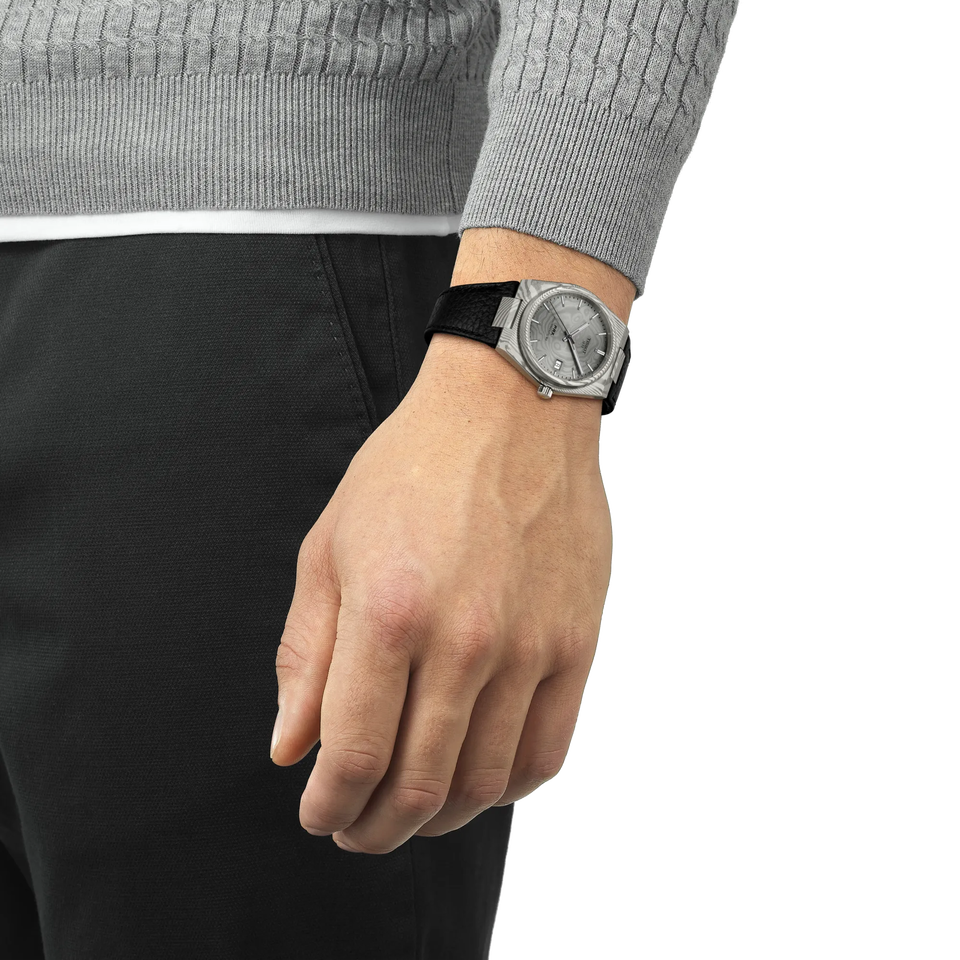TISSOT PRX Automatic Damascus Steel 38mm T1378079608100, klocka som du kan handla till bra pris hos oss på Klockmaster.