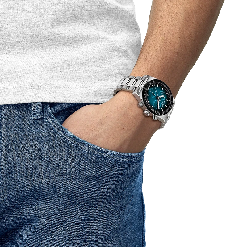 TISSOT PR516 Chronograph 40mm, klocka som du kan handla till bra pris hos oss på Klockmaster.