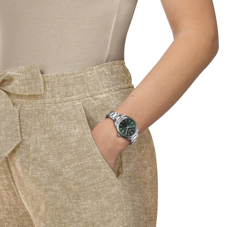 TISSOT PR100, klocka som du kan handla till bra pris hos oss på Klockmaster.