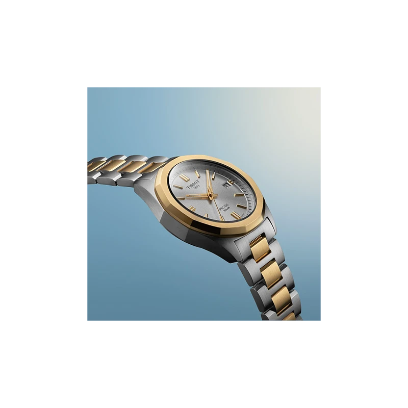 TISSOT PRC 100 Solar 34mm, klocka som du kan handla till bra pris hos oss på Klockmaster.